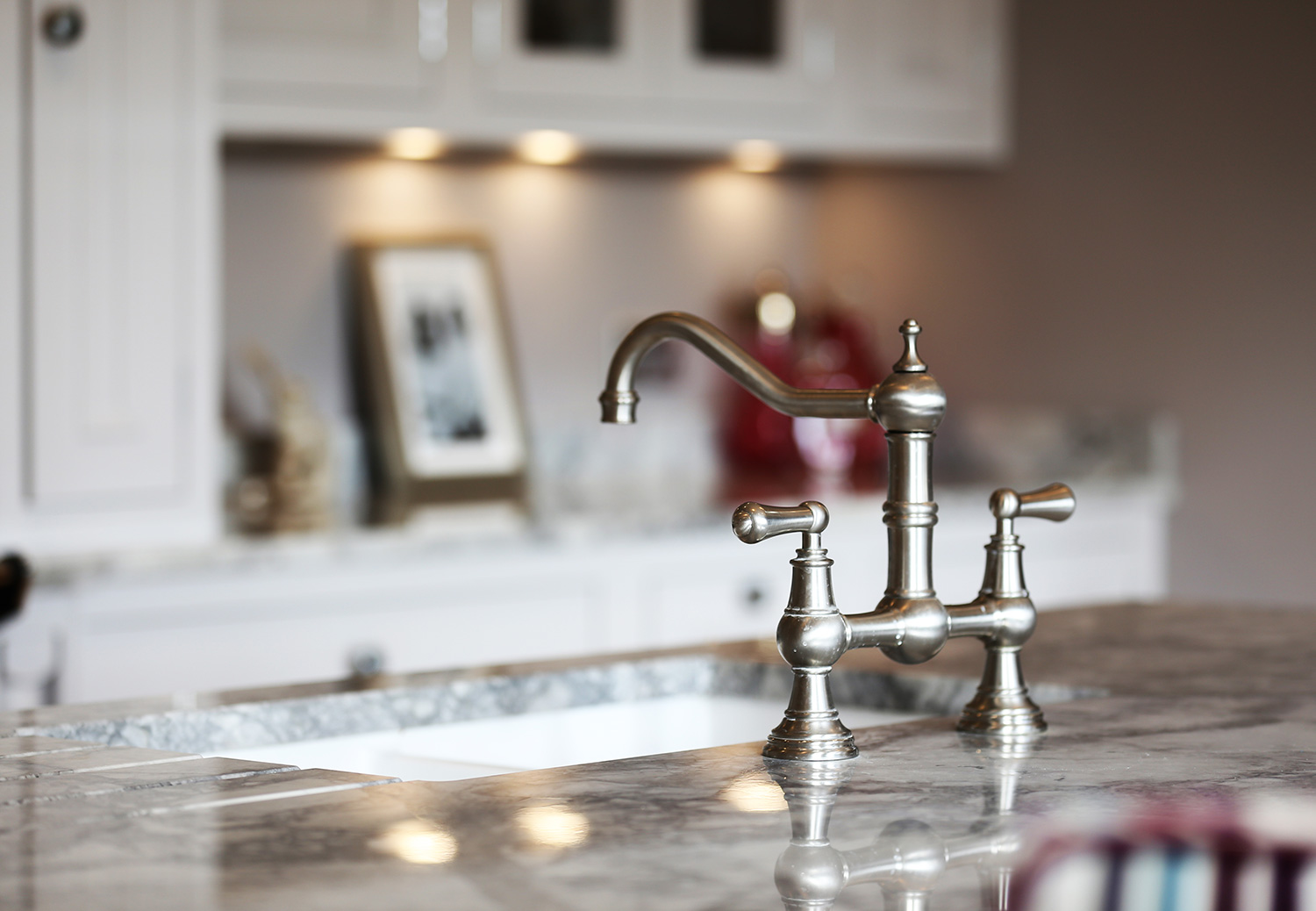 DOF Traditional Kitchen Tap